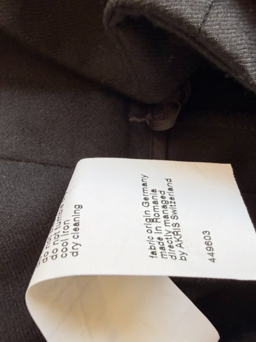 Akris Punto Black Wide Leg Belted Trousers Size 8 - Picture 8 of 13